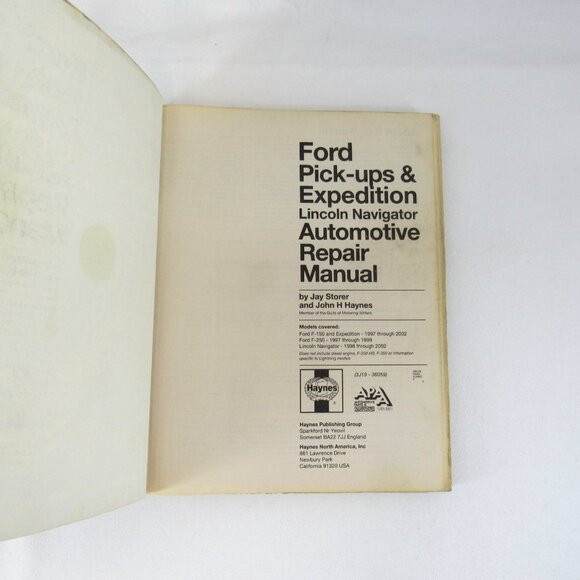Haynes 36059 Ford Pick-ups & Expedition 1997 thru 2002 Repair Manual - Picture 3 of 8